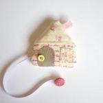 Fabric House / Retractable Tape Measures